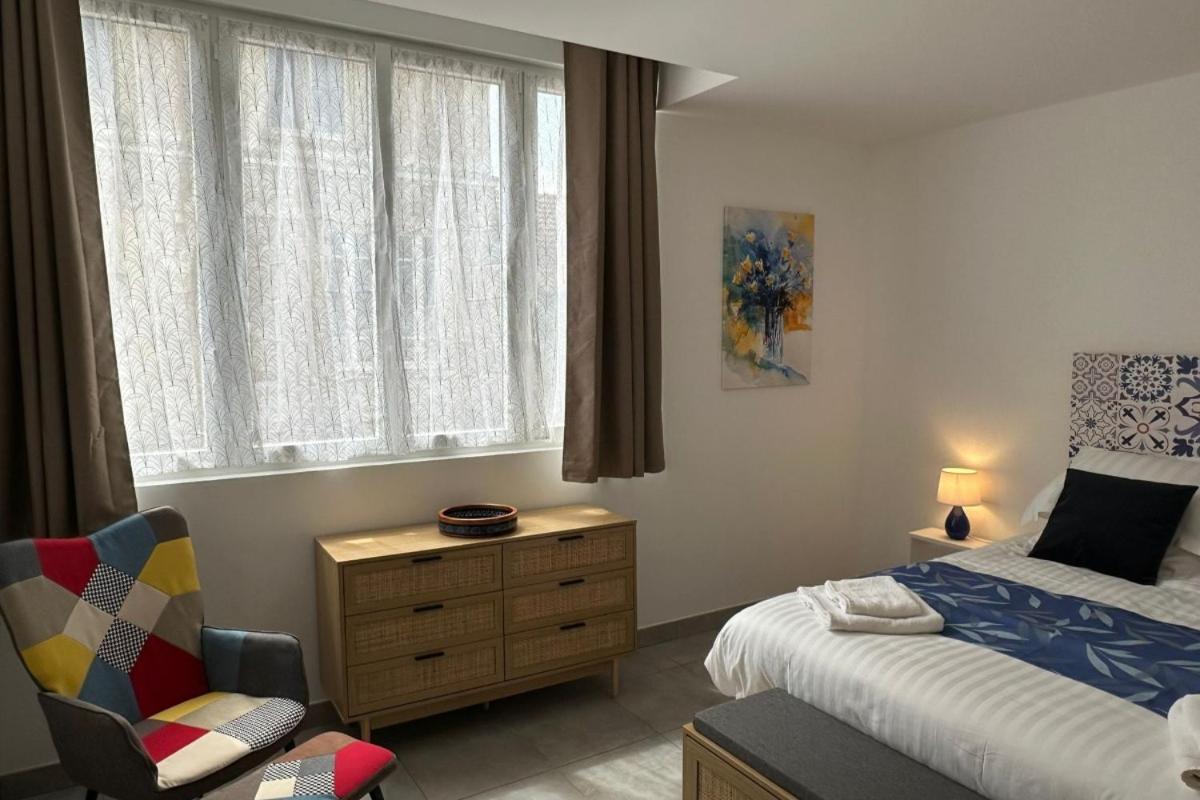 La Belle Prise Apartment Matougues Luaran gambar